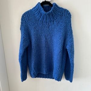 JUST FEMALE KNIT SWEATER
